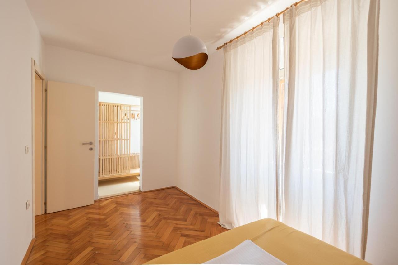 Pula City Apartment With Private Parking Free Exterior foto